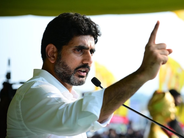 rgvarma1100's tweet photo. లోకేశ్ ఇమేజ్ - Zero
పడిన ఓట్లు - 1,67,710
ఓట్ల శాతం - 66.07%
మెజారిటీ - 91,413
మెజారిటీ ఓట్ల శాతం - 36.01%
పవన్ కల్యాణ్ ఇమేజ్ - Star, Crowd Puller, Emotion creator
పడిన ఓట్లు - 1,34,394
ఓట్ల శాతం - 64.87%
మెజారిటీ - 70,279
మెజారిటీ ఓట్ల శాతం - 33.92%
#PoliticalPowerStar https://t.co/rveUiQLMYe