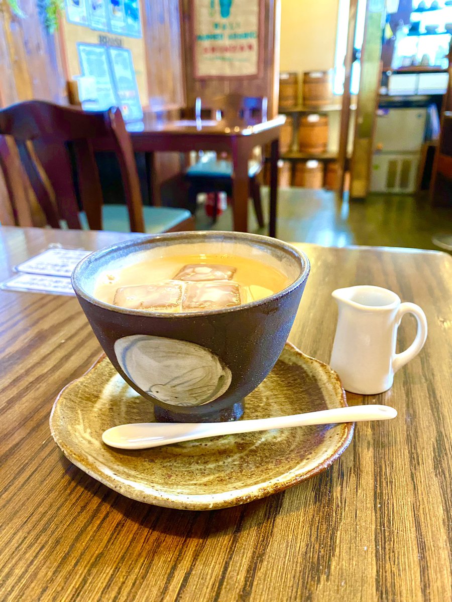 373T3's tweet photo. 今朝の水出しカフェオレ☕️
シロップ入れて甘く♡
朝からほっこり♡
 #No.1 コーヒー #喫茶自由人 https://t.co/uL4RXDqsjC