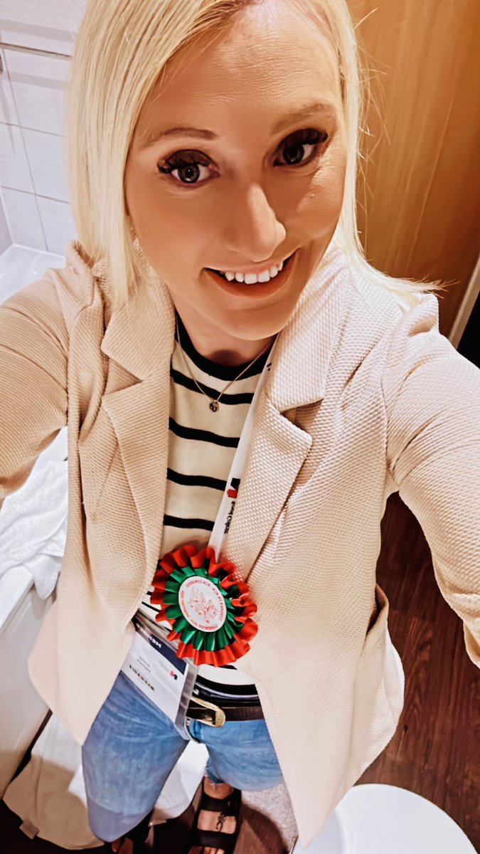 Katy Howe tweet media