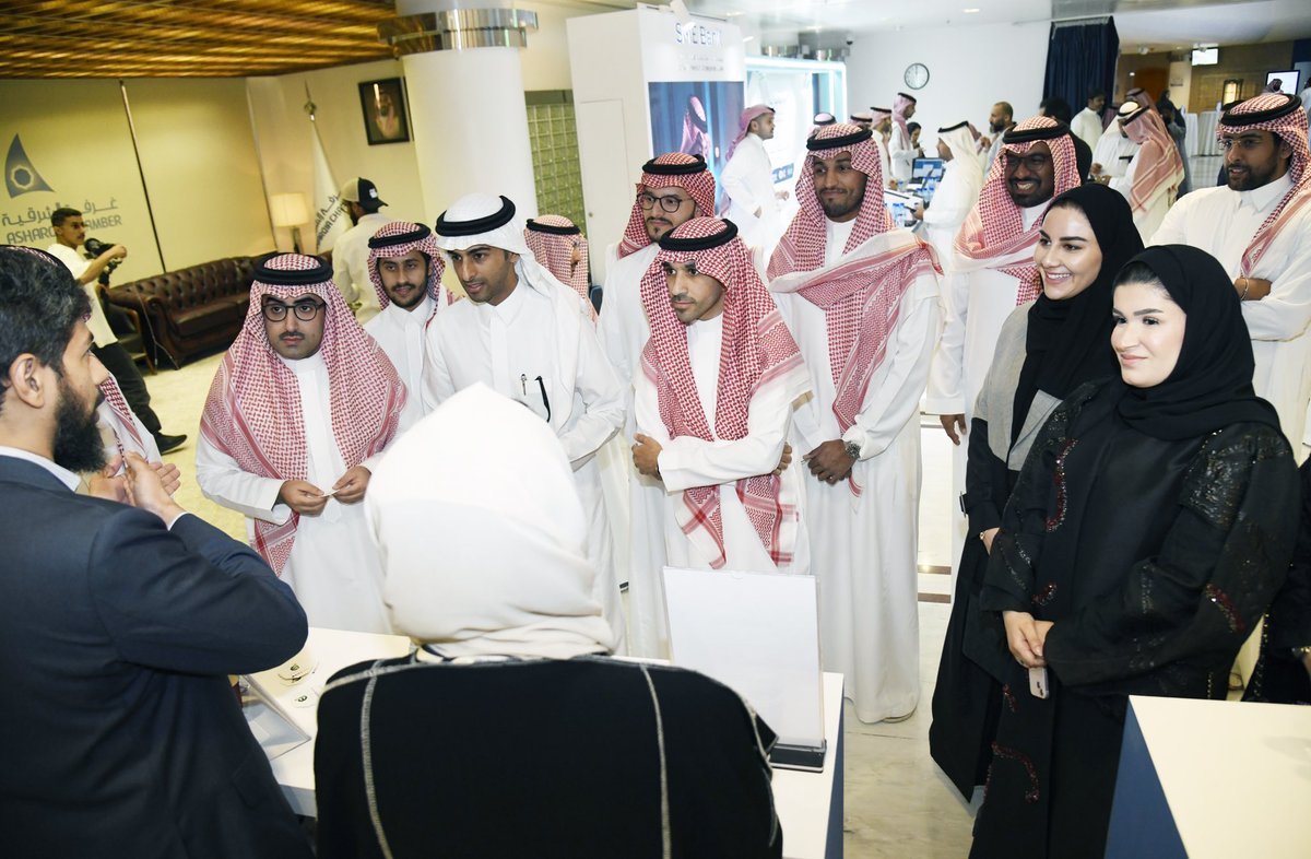 KFUPM Entrepreneurship (@eikfupm) on Twitter photo سعدنا بالامس بزيارة #مجلس_شباب_أعمال_الشرقية لجناح <a href="/eiKFUPM/">KFUPM Entrepreneurship</a> المشارك في #معرض_التطبيقات_الالكترونية 2024م، حيث اطلعوا على أهم البرامج و الخدمات التي يقدمها المعهد لتمكين و تطوير رواد وخلق فرص وظيفية أكبر.
#kfupm
#غرفة_الشرقية سعدنا بالامس بزيارة #مجلس_شباب_أعمال_الشرقية لجناح <a href="/eiKFUPM/">KFUPM Entrepreneurship</a> المشارك في #معرض_التطبيقات_الالكترونية 2024م، حيث اطلعوا على أهم البرامج و الخدمات التي يقدمها المعهد لتمكين و تطوير رواد وخلق فرص وظيفية أكبر.
#kfupm
#غرفة_الشرقية