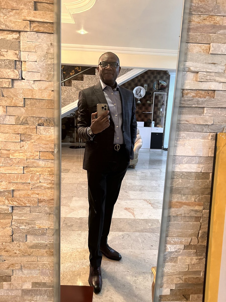 Body wonderfully made in heaven by God. Shoes beautifully made in Nigeria by <a href="/Solely_Eko/">Shoemaker in Lagos</a>.😊