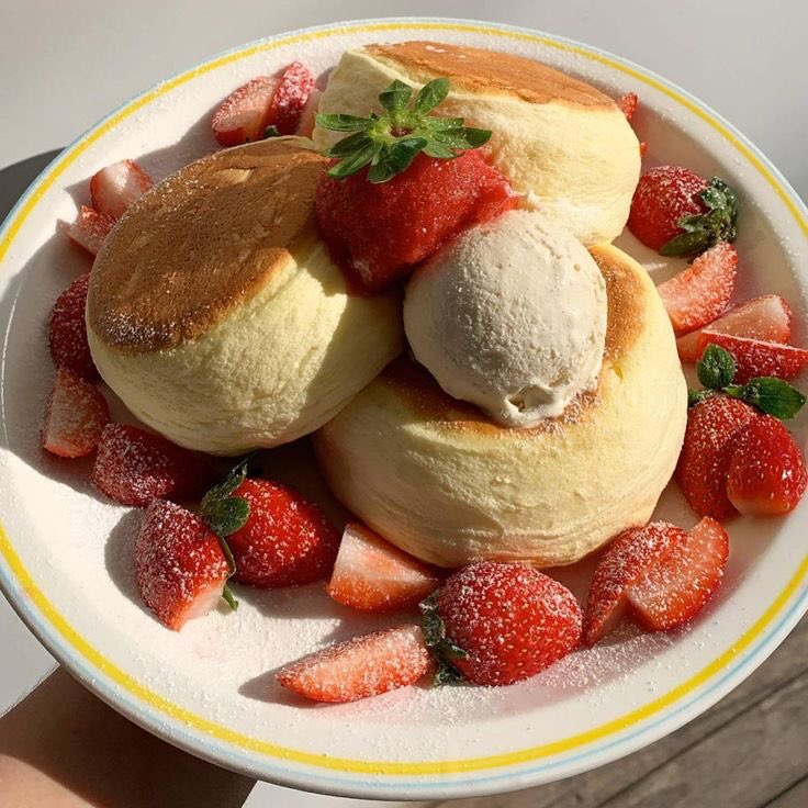 Cute Dessert tweet media