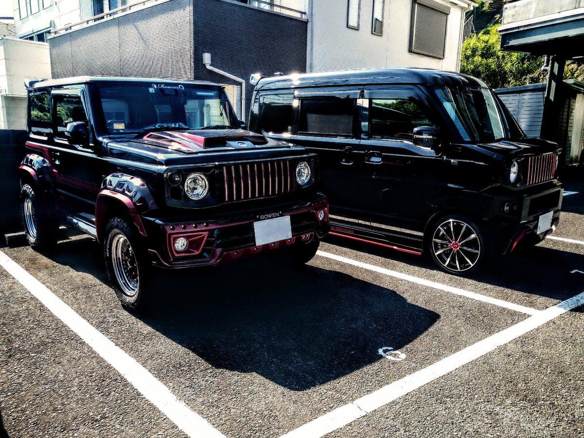 keikitchen03's tweet photo. jimry® &amp; ®jimny 📷✨
(圭きっちん特別仕様車)
Black &amp; CandycolorRed

#圭きっちん
#エアサス
#ジムリィ
#エブリィ
#DA17w
#ジムニーシエラ
#JB74
#SUZUKI
#s2racing
#tsdstyling
#502factory
#進光自動車
#HEARTILY
#ルシオール
#rowen https://t.co/jaZ2KN78F0