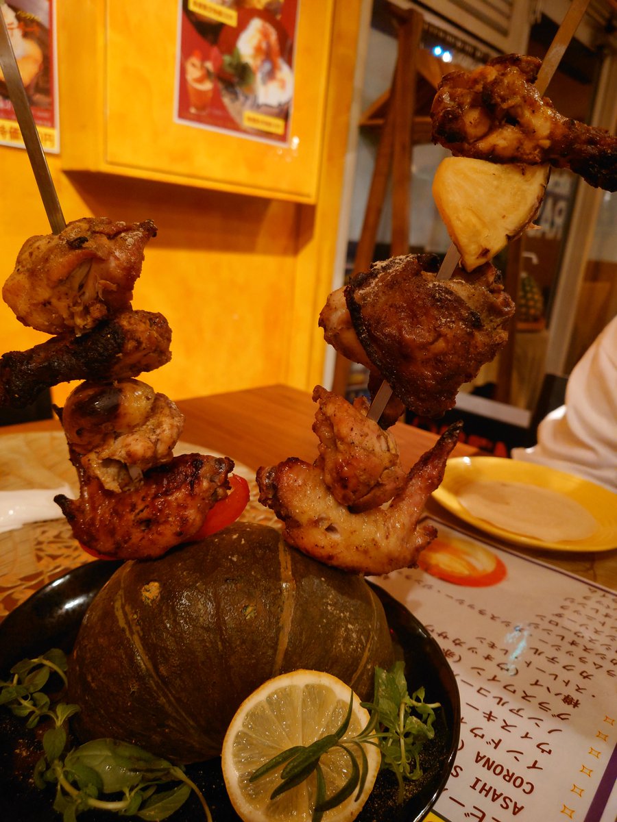 higiri9405's tweet image. 盛り合わせ頼んだら刺さってた
#2AW
 #RASOI