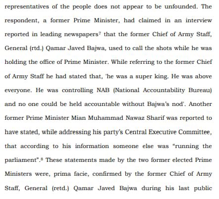 جسٹس اطہر من اللہ نے آج اپنے نوٹ میں عدلیہ کو مفید مشورہ دیا ہے کہ دہائیوں بعد ناقابل تلافی غلطیوں کا ازالہ کرنے کی کاوشوں سے بہتر ہے اب غلطی کرنا بھی ہو تو عوام کے حق میں جانے والی کریں، ساتھ حوالہ دیا ہے کہ سیاستدانوں کیخلاف بننے والے مقدمات کیسے بنتے رہے!!