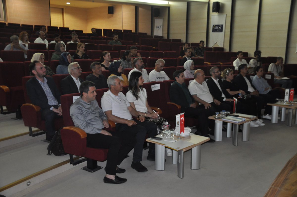 mardintso's tweet photo. Mardin TSO VE Trendyol işbirliği ile E-Ticaret’e başlamak ve E-Ticaret Yönetimi Eğitim Programı
Detaylar için ; ⤵️
https://t.co/5A3AvODYXL https://t.co/Cx5EJzgtGe