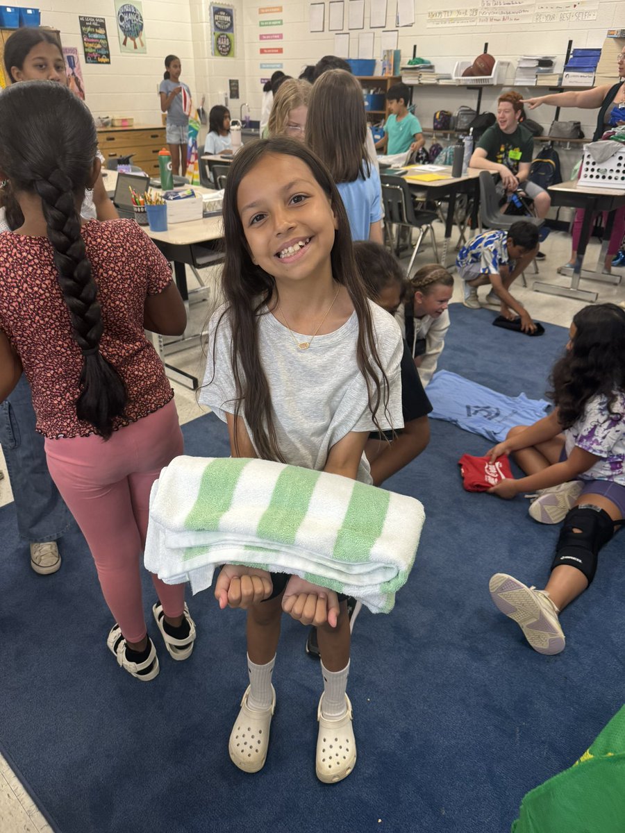 Mrs. Taruc’s and Mrs. Combs’s classes have been practicing “life skills” during Morning Meeting. Today’s skill: folding laundry! <a href="/Colts_CCE/">Creighton's Corner ES</a>