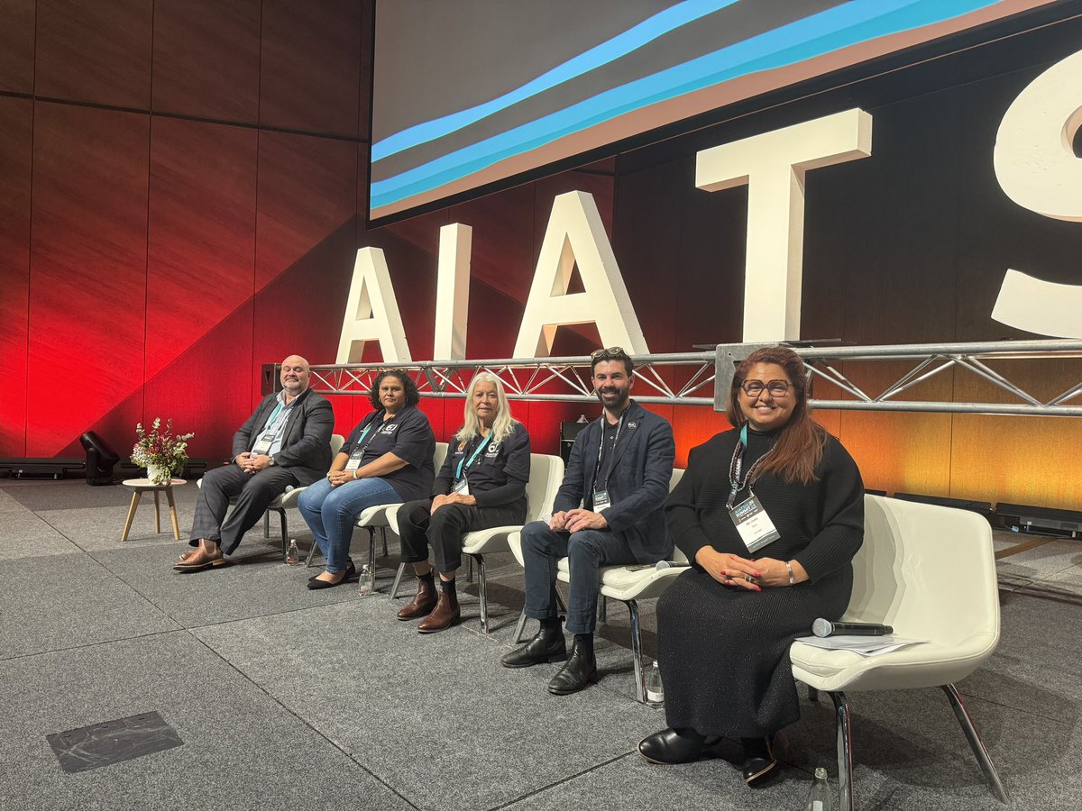IndigenousStudies (@indigenousuom) on Twitter photo The 60th #AIATSIS held in Naarm (Melbourne) on the lands of the Wurundjeri Woi-wurrung peoples- discussing the importance of the past, present and future, hosted by <a href="/JodieSizer/">Jodie E Sizer</a> with panelists Professor Marcia Langton AO, Geoffrey Winters, Leonard Hill and Esandra Colbung The 60th #AIATSIS held in Naarm (Melbourne) on the lands of the Wurundjeri Woi-wurrung peoples- discussing the importance of the past, present and future, hosted by <a href="/JodieSizer/">Jodie E Sizer</a> with panelists Professor Marcia Langton AO, Geoffrey Winters, Leonard Hill and Esandra Colbung
