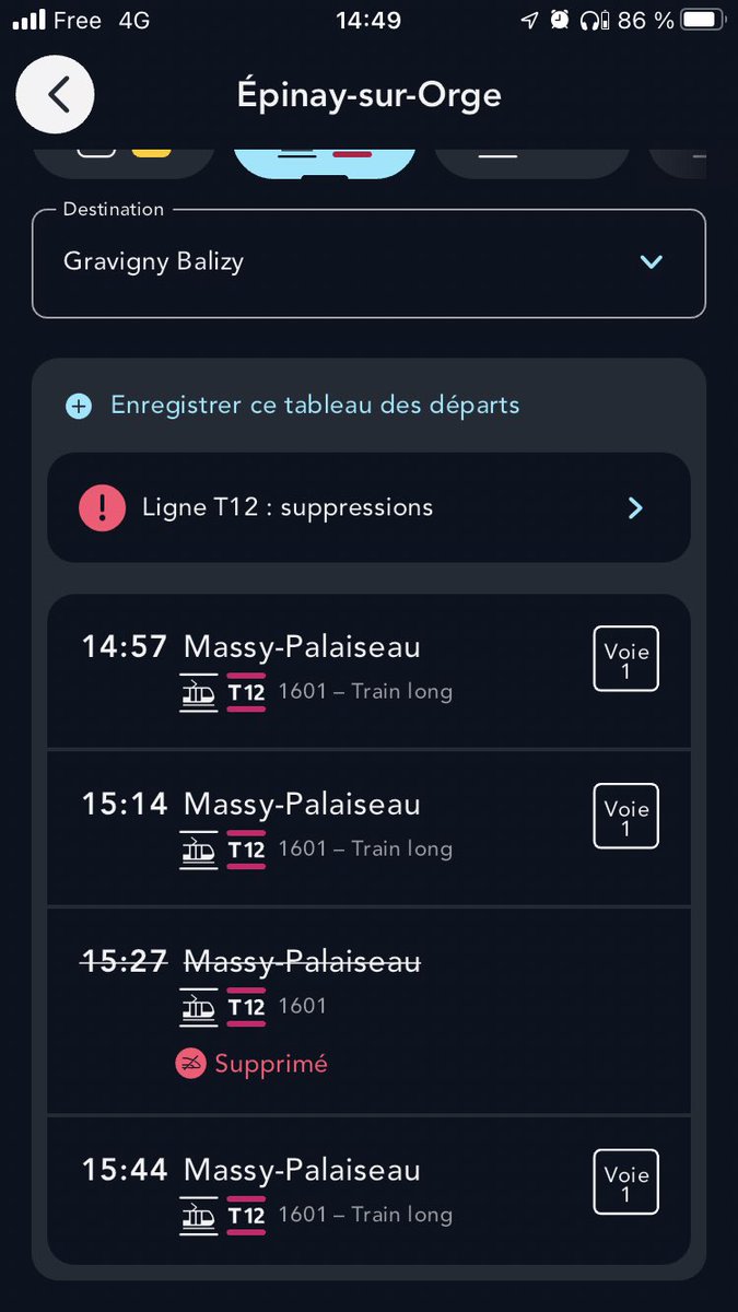 katyarousse's tweet photo. @T12_IDFM Y a quelqu'un ??? Ils sont où vos trams toutes les 10 minutes ?? https://t.co/Px5KZu7D2v