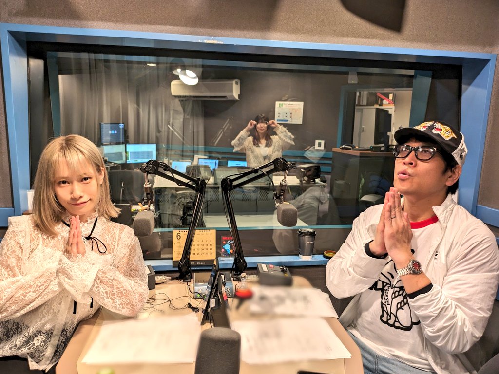 ♥️ 6/5 wed. 　　　
📻FM #nack5　✨#fav795👍 

=　=　= 

（(📣 佐々木李子のリコサカ！
　🗣️ #佐々木李子 （@sasakirico）
　
🔻Official HP 📲
sasakirico.com

🔸次回のテーマ🔸
【李子、父、感謝。】

🔻メッセージはこちら🔻
nack5.co.jp/message/1620/