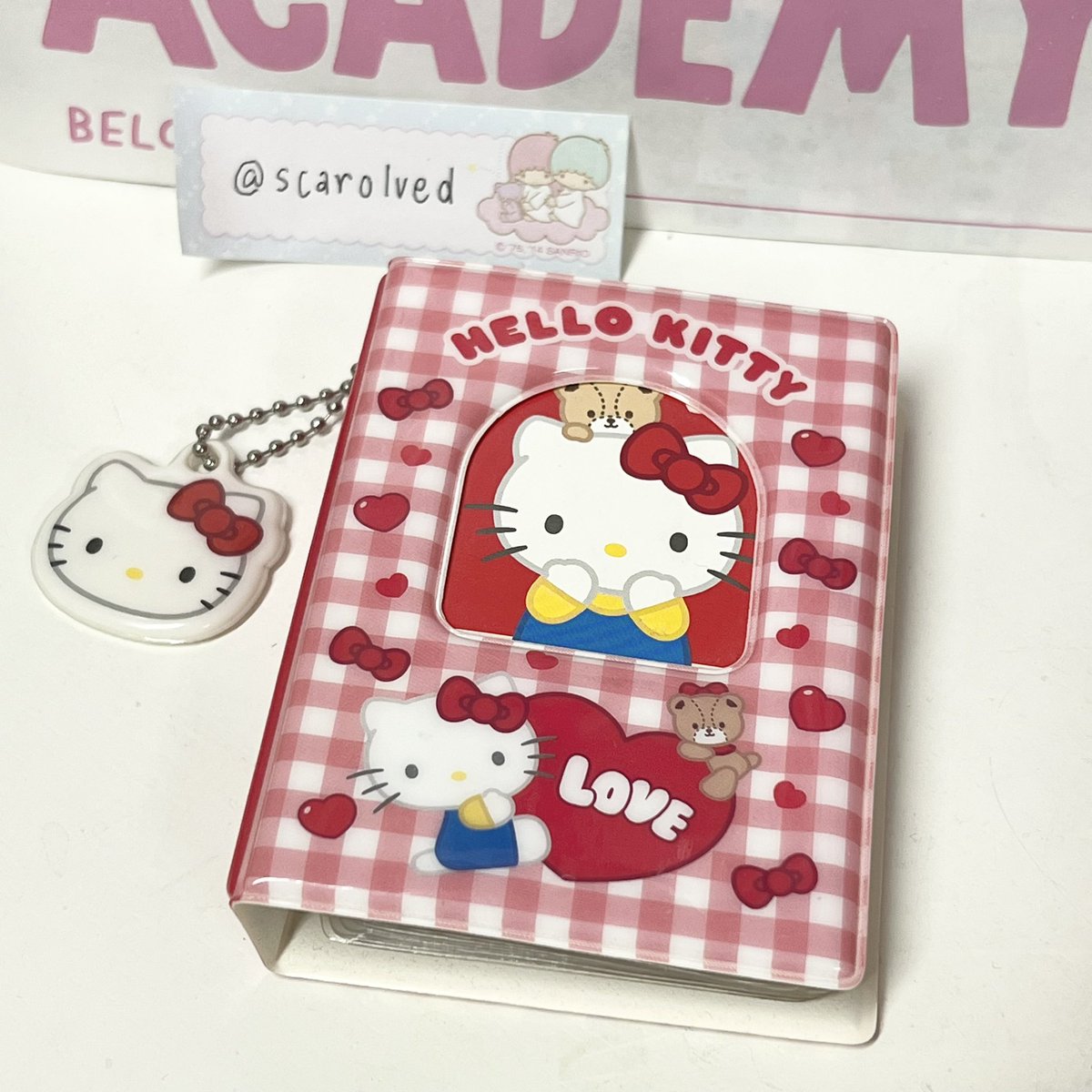 scarolved's tweet image. wts/ขาย แฟ้มการ์ด kitty sanrio พร้อมส่ง  ✧   

  ✶ ทักมาขอดูเพิ่มเติมได้นะคะ
  ✶ 190 รวมส่ง

Tags 🍥
#ตลาดนัดsanrio #ตลาดนัดซานริโอ้ #เเฟ้มการ์ด #ตลาดนัดเเฟ้มการ์ด #collectbook