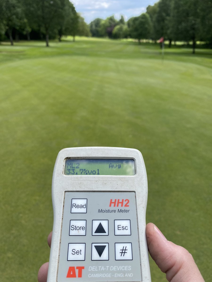 The irrigation system has been primed up since April, although it hasn’t yet been used. It’s the 5th of June… Greens still averaging 33.7% moisture. It’s getting better though as today was the first time I’ve drove around the course and smiled with the conditions 😌