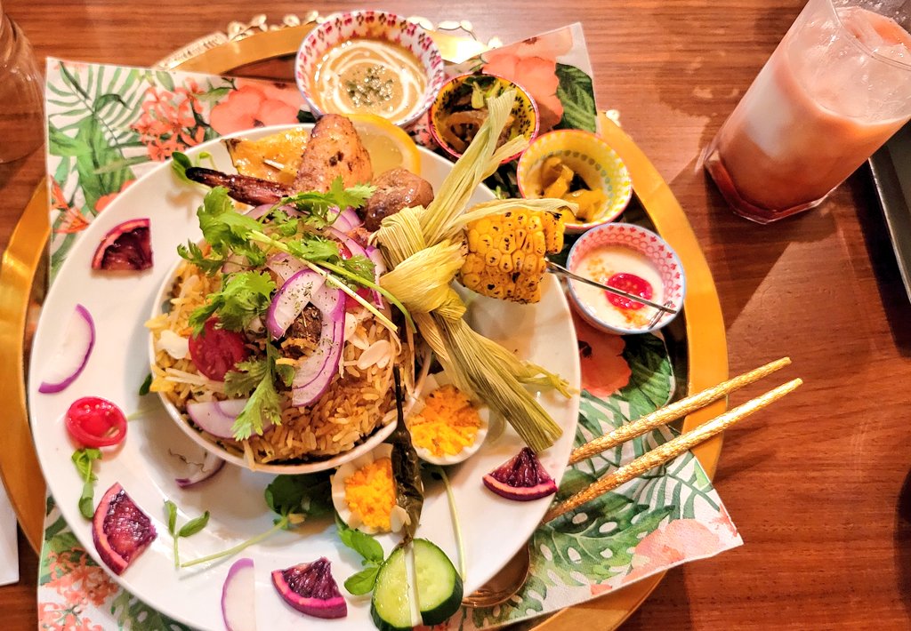 ochimusyagrind's tweet image. #2aw の #rasoi イベントに参加してきました。アットホームな雰囲気のなか、レスラーやファンの方々とじっくりお話しする機会をいただけて楽しかったです。ありがとうございました。ビリヤニもチキンも、イチジクとオートミールを添えたアイスも最高に美味しかったです。