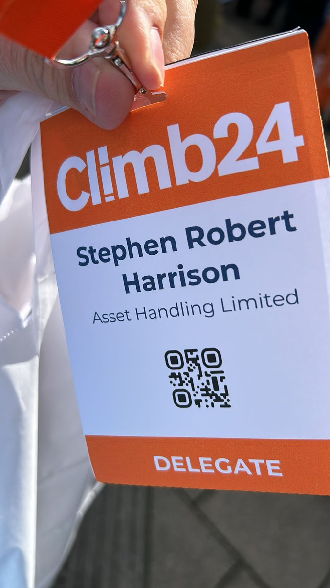 otoniltd's tweet photo. We are networking today at the Climb 24 by Investor Ladder event at the Royal Armouries, Leeds Dock. If you are here at the event come and say hello to @srhcompcon Stephen Harrison https://t.co/FumPpC7mEC