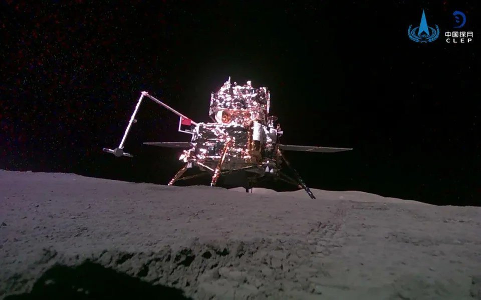 So beautiful! The first image of China's Chang’e-6 from far side of the Moon (Credit: CNSA)