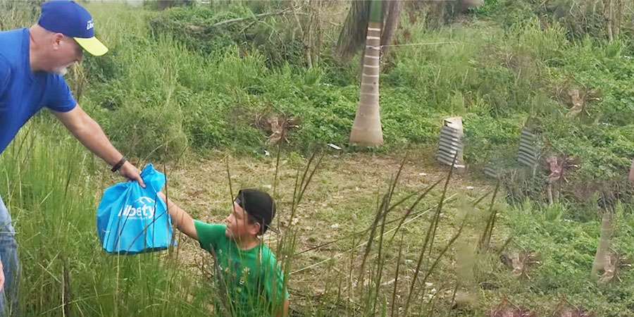 TelecomReviewAM's tweet image. During 2023, @libertylatam supported more than 800,000 students through #education initiatives, #connected more than 4,000 households through #JUMPprogram and donated more than $7,700,000 in cash and in-kind towards #Foundation initiatives

telecomreviewamericas.com/articles/telec…