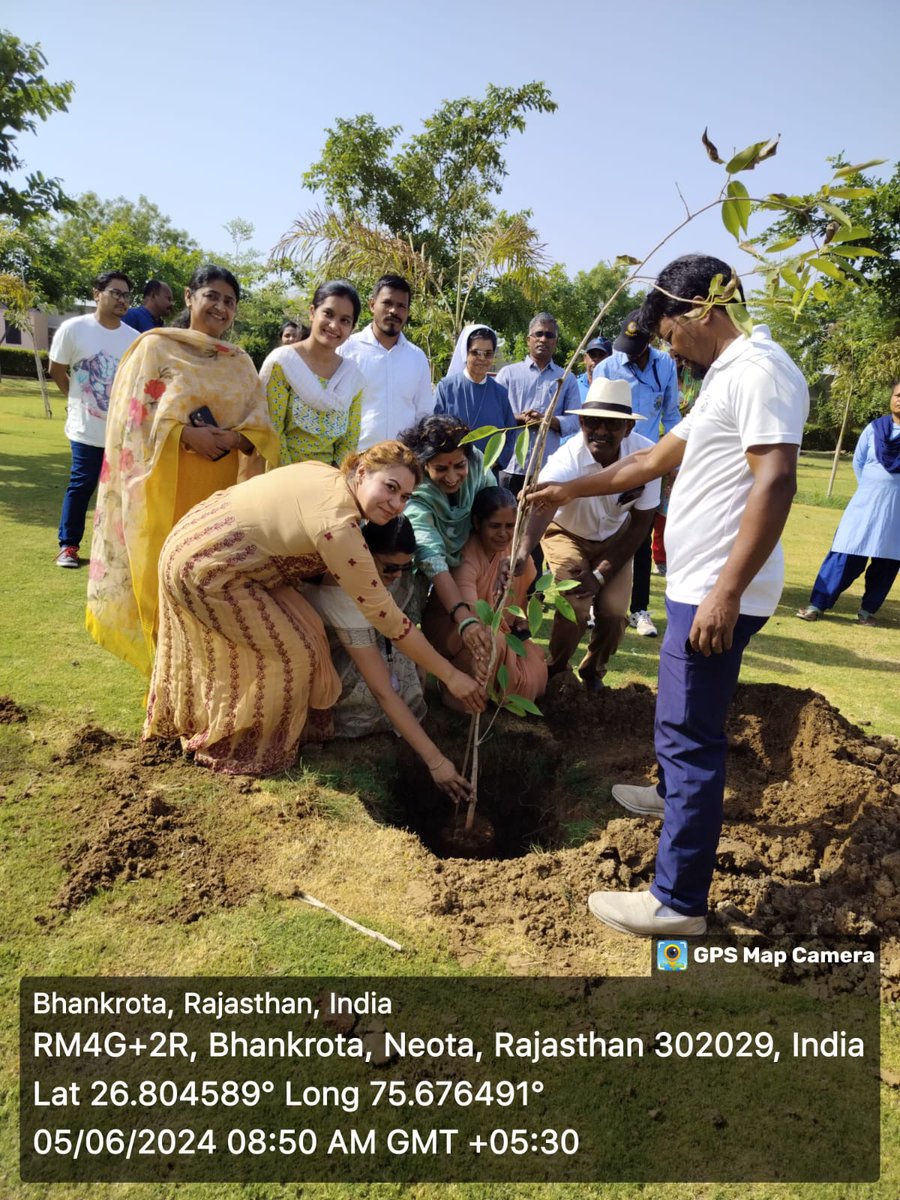 NssRajasthan's tweet photo. विश्व पर्यावरण दिवस आयोजन, पौधरोपण, सेंट ज़ेवियर्स महाविद्यालय, नेवटा, जयपुर। #NSS @_NSSIndia @PMOIndia @RajCMO @YASMinistry @DrPremBairwa https://t.co/jdP9Ni3Jzd