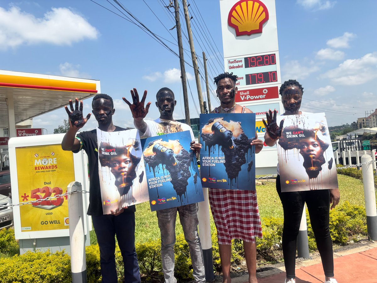 Fibanda1's tweet photo. As we celebrate World Environment Day, let's challenge the neocolonial socio-economic model and amplify African consciousness. Together, we can create unimaginable possibilities for our future. #GenerationRestoration #WorldEnvironmentDay #WED2024 #ToHellWithShell #StopTotal https://t.co/lRYNA8kctt