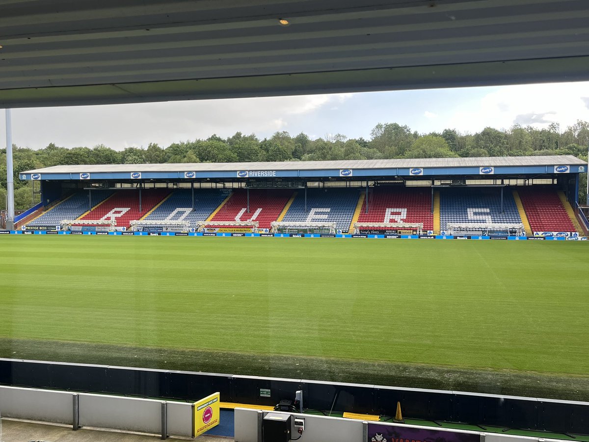 M Leathert tweet media