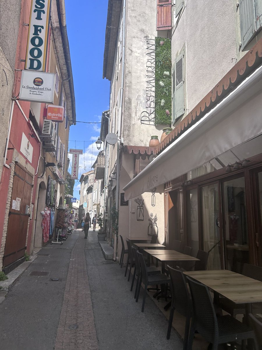 Day 2  of the water sports trip in France. Canyoning  at canyon de besorgues🌊followed by a visit to Vallon pont D’arc for ice cream and a walk around the town🏬🍦 Very impressed with our young people today braving the many waterfalls slides and aquatic zip lines 🏊‍♂️🧗‍♀️