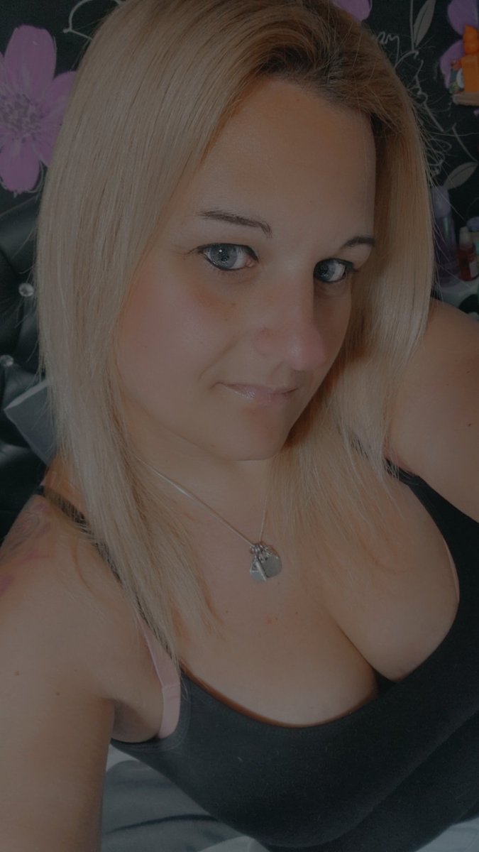Willetts2013's tweet photo. Morning
😋😋😋
#curvy #curvywoman #curvymum #milf
#curvyandconfident #curvyandnatural #curvybody
#biggirl #biggirlsdoitbetter #biggirlsneedlovetoo #milfsuk #milfymama #hotmilf #bustymilf #sexymum #curvychick #curvy #milfsuk
#over30 #over30s #milfsdoitbetter💯 #milfselfie https://t.co/ecOMXefviz