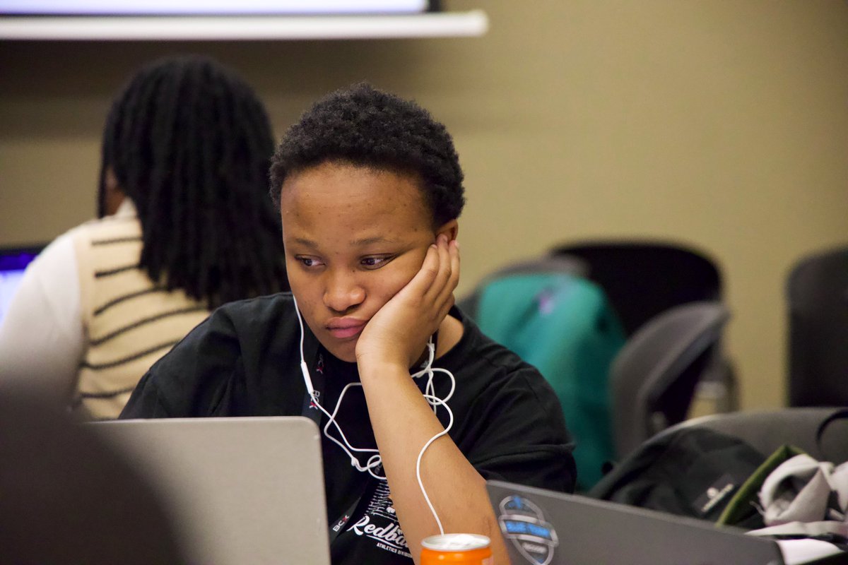 Geekulcha's tweet photo. You know it’s crunch time when you start seeing such facial expressions 

We’re getting closer to submission deadline and final presentations 

#SS24Hack https://t.co/L7UiYyjiqo