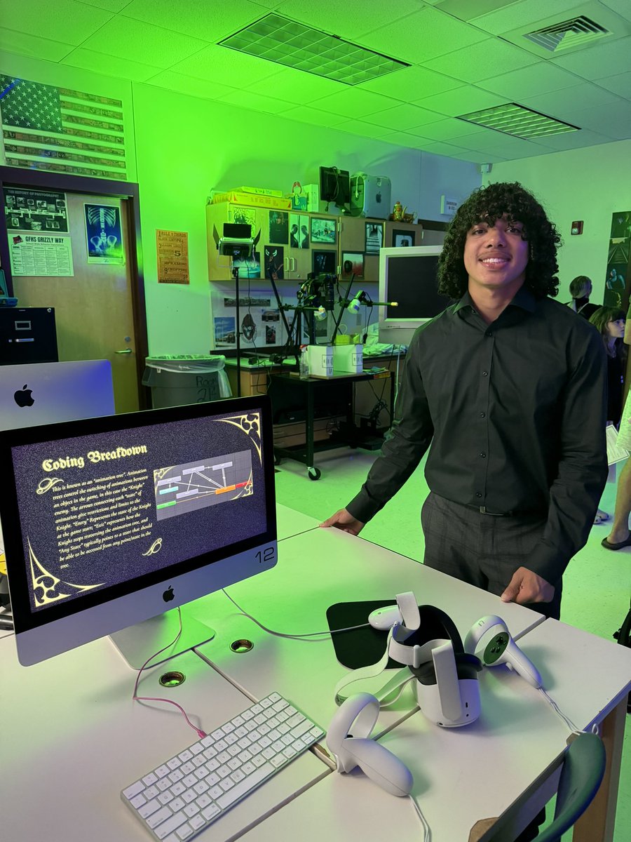 BrookeDallos's tweet photo. Very proud of Mekhi and his Advanced Computer Programming team. They built an Oculus game over the past semester and presented it last night at the annual Grassfield High School STEM showcase. 
@grassfield_hs
@GrassfieldSTEM
@Mekhi27921904
@drjcotton https://t.co/pNth0ZHIVd