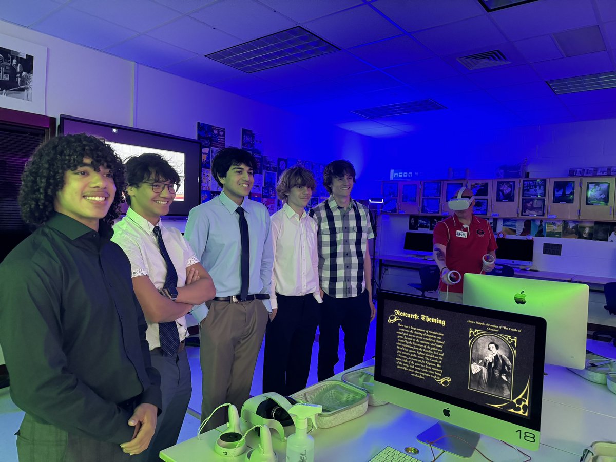 BrookeDallos's tweet photo. Very proud of Mekhi and his Advanced Computer Programming team. They built an Oculus game over the past semester and presented it last night at the annual Grassfield High School STEM showcase. 
@grassfield_hs
@GrassfieldSTEM
@Mekhi27921904
@drjcotton https://t.co/pNth0ZHIVd