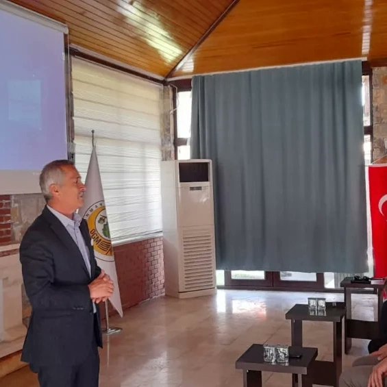 fethiyeHEMveASO's tweet photo. İlce Milli Eğitim Müdürlüğümüz ile  Fethiye Orman İşletme Müdürlüğü arasında imzalanan protokol kapsamında kurumumuz tarafından yürütülecek olan "İtfaiye Aracı Operatör Yetiştirme Kursunun" açılışı yapıldı.Açılışa Muğla Orman Bölge Müdür Yardımcısı Özgür CILIS https://t.co/WJ9kpj2P6Y