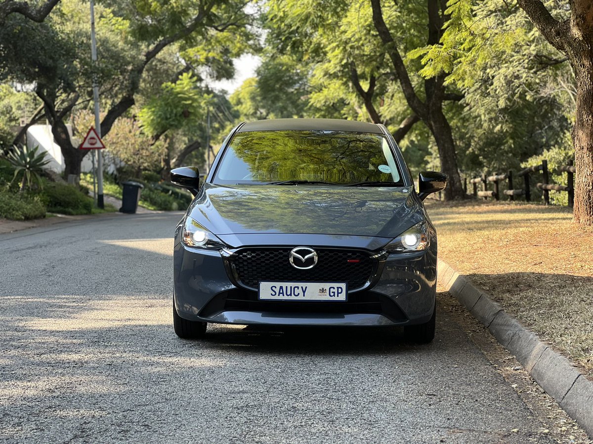 saucywolf_ww's tweet image. Been spending time with @Mazda_SA 2 1.5L Individual.
SKYACTIV-G engine with a sporty performance with 85kW and 148Nm of torque through a 6 speed automatic transmission with a claimed fuel consumption of 6l/100km, we achieved 11.3l/100km. 16 inch alloy wheels. Priced from R405 700