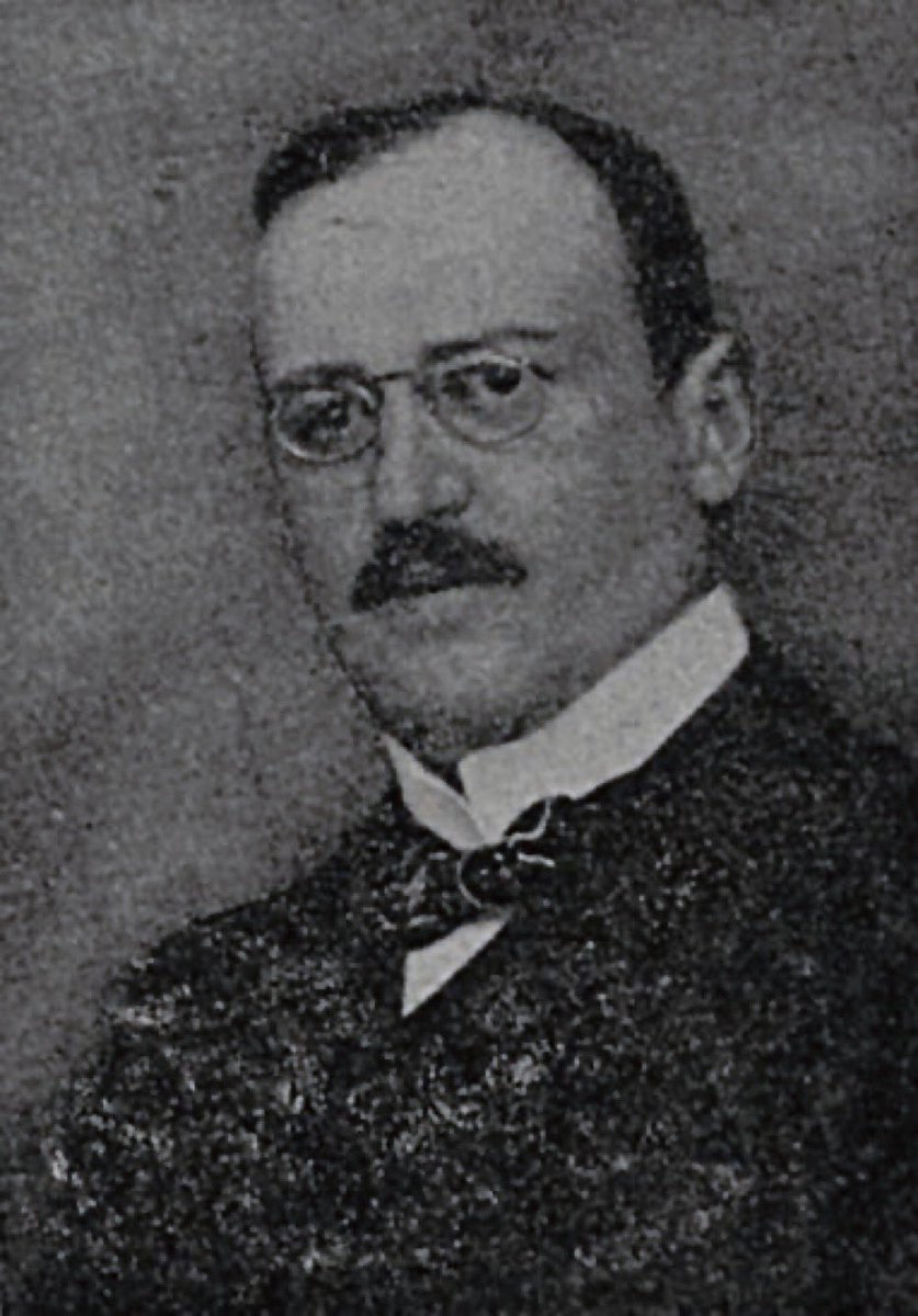 Arthur Schloßmann (16. Dezember 1867 -5. Juni 1932) war Pädiater und Gründer der weltweit ersten Klinik für kranke Säuglinge in Dresden 1898. Er erforschte Säuglingskrankheiten und widmete sich allen Fragen der Hygiene, die für das Kindeswohl wichtig sind.