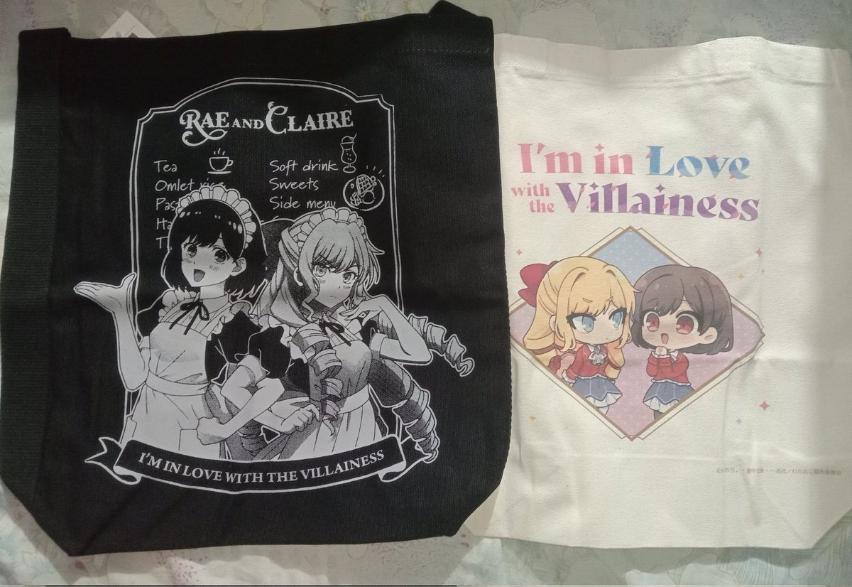 ayacateisynk2's tweet photo. ILTV haul arrived ヽ（´∀｀）ノ I have so many tote bags at this point 😭😭😭 I also couldn't order the Gamers bonus because it went outta stock so fast so I'm just gonna keep an eye on it 😌 https://t.co/Nt8xYVG5TH