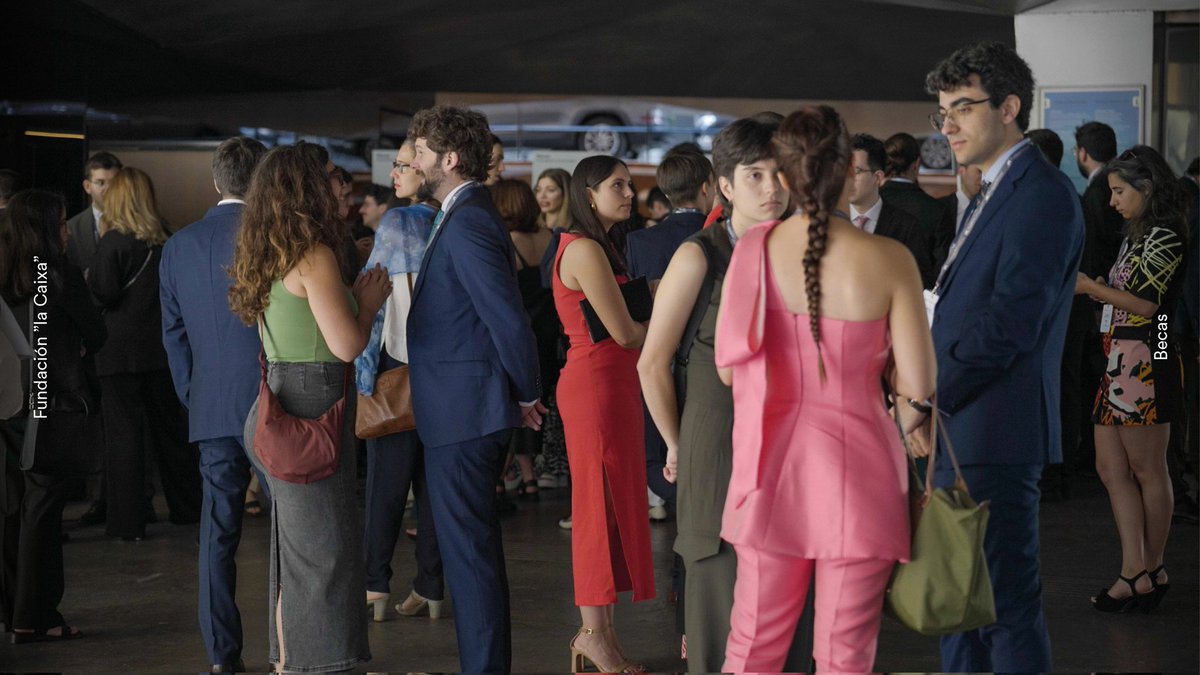 Becas Fundación "la Caixa" tweet media