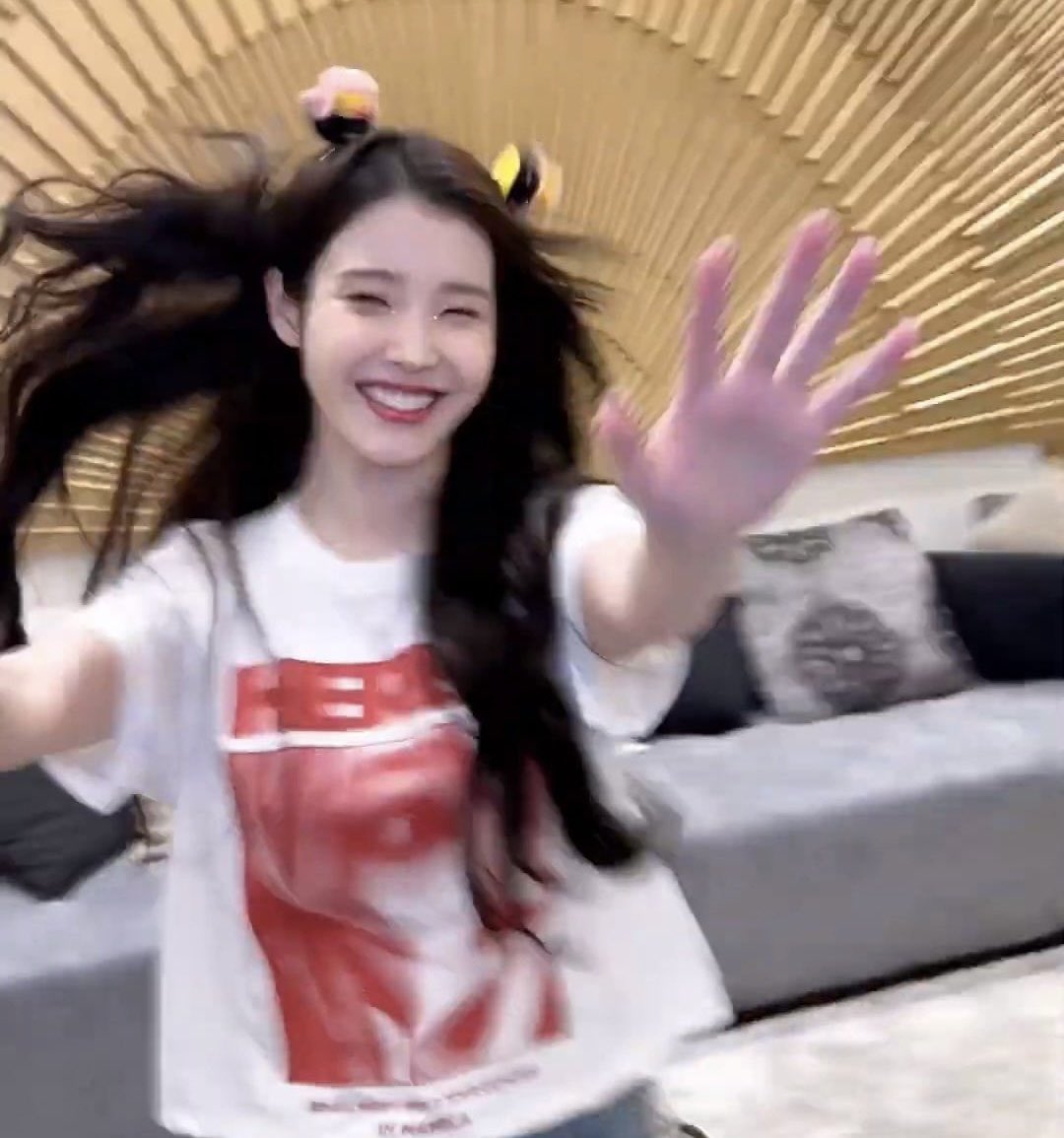 soft_iu's tweet photo. 🥺🥺🥺 https://t.co/RNWYMK3akp