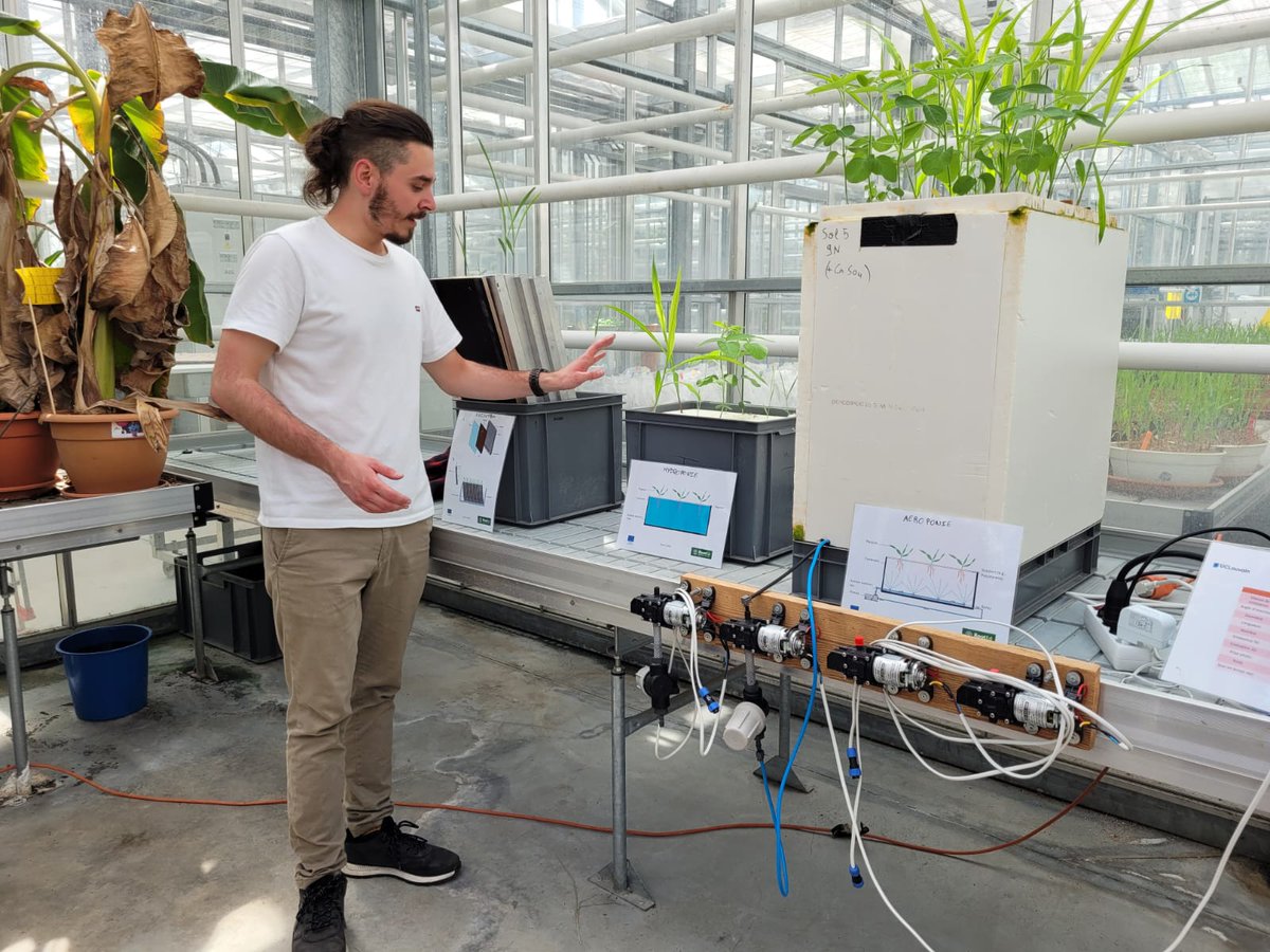 RootEdNetwork (@rooted_network) on Twitter photo Happy #WorldEnvironmentDay 🌱🪴🌾<a href="/RootEd_Network/">RootEdNetwork</a> DC Renaud Bulpa recently participated in #FascinationofplantsDay2024 @ELI_UCLouvain Read more here tinyurl.com/mr2d2etm
#openscience #horizoneu #rootphenotyping Happy #WorldEnvironmentDay 🌱🪴🌾<a href="/RootEd_Network/">RootEdNetwork</a> DC Renaud Bulpa recently participated in #FascinationofplantsDay2024 @ELI_UCLouvain Read more here tinyurl.com/mr2d2etm
#openscience #horizoneu #rootphenotyping