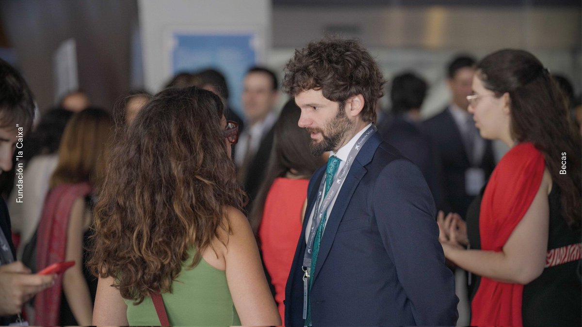 Becas Fundación "la Caixa" tweet media