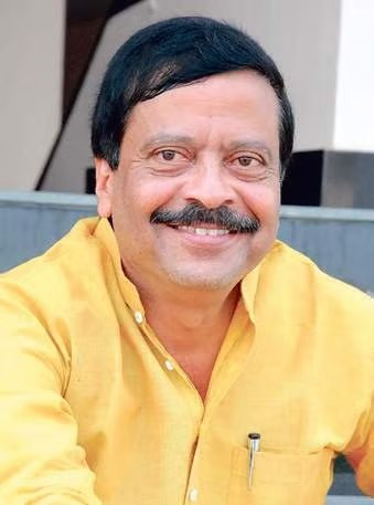 suryanandannet's tweet photo. Next CM of #Odisha ? Suggest With Reason . 

1 . Dharmendra Pradhan or 
2. Girish Murmu or
3. Suresh Pujari or
4. Pratap Sarangi (Nana ) or Others 

#DharmendraPradhan #GirishMurmu https://t.co/1a2XFn4esW