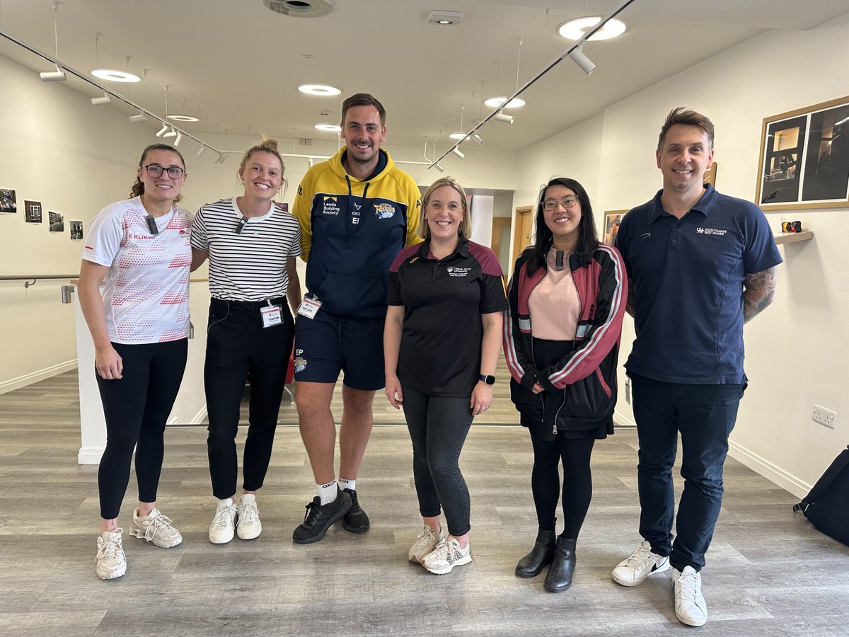 Leeds Trinity Alumni (@alumniltu) on Twitter photo Yesterday involved rushing back to campus to see a <a href="/LeedsTrinity/">Leeds Trinity University</a> alumni panel for the Breaking barriers: Excelling in Sport and Wellbeing event.
Thanks to the amazing <a href="/EllisPascall/">Ellis Pascall</a>, <a href="/Ellieolds/">Ellie Olds</a>, <a href="/BJOUKaren/">Karen Liu</a> & Jodie Wilkinson. They were joined by Olympic Swimmer <a href="/whitehead_adam/">Adam Whitehead OLY</a> Yesterday involved rushing back to campus to see a <a href="/LeedsTrinity/">Leeds Trinity University</a> alumni panel for the Breaking barriers: Excelling in Sport and Wellbeing event.
Thanks to the amazing <a href="/EllisPascall/">Ellis Pascall</a>, <a href="/Ellieolds/">Ellie Olds</a>, <a href="/BJOUKaren/">Karen Liu</a> & Jodie Wilkinson. They were joined by Olympic Swimmer <a href="/whitehead_adam/">Adam Whitehead OLY</a>