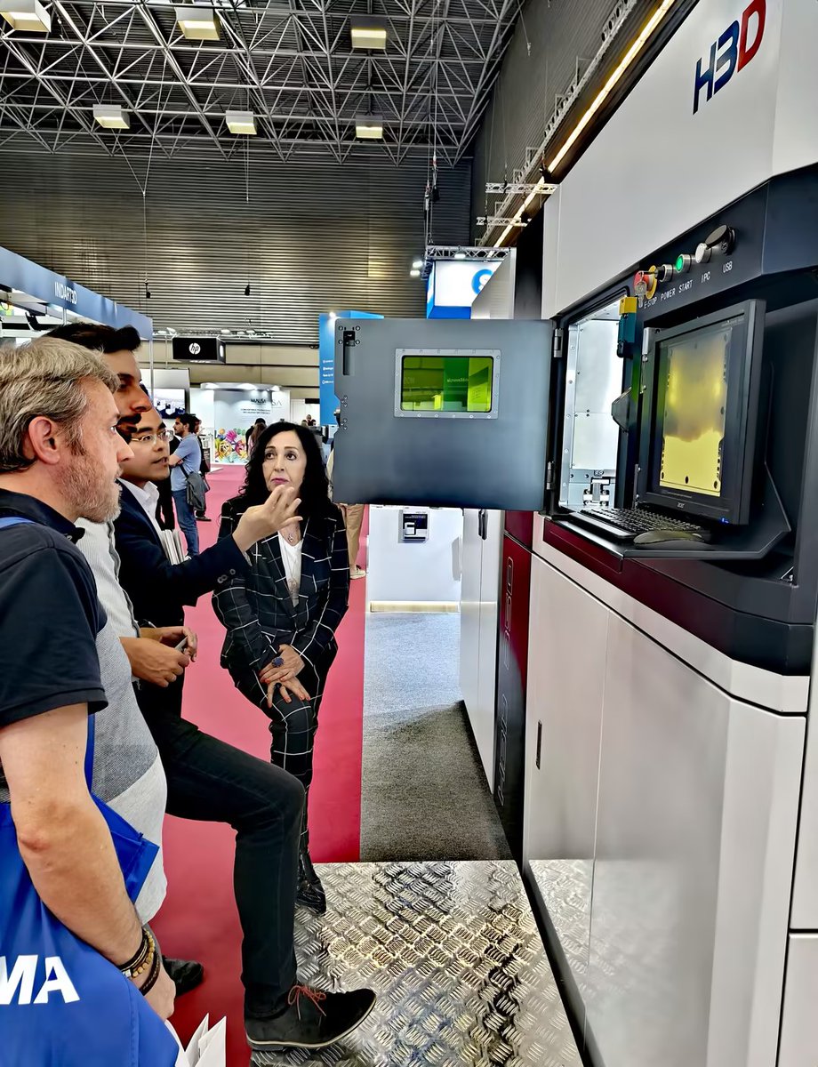 HBDAdditive2015's tweet image. 🎉¡Hola a todos! Join us at #ADDIT3D where HBD is making waves with our HBD 350 Metal AM system! 🔥🔥🔥It&apos;s a hit and attracting visitors from all over. 
Make sure to swing by our booth #P03C18 -Esperamos sinceramente tu visita de hoy!😉

#HBDAdditiveManufacturing #MetalAMSystem