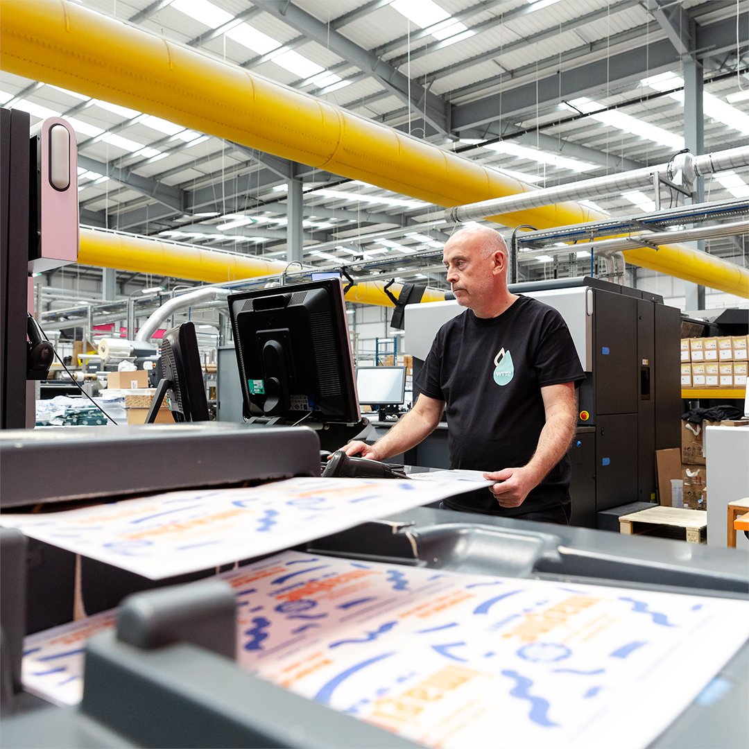 Experience unparalleled quality with every product - our team's unwavering dedication ensures that each item meets the highest standards, because your satisfaction is non-negotiable.

#quality #printing #printmadesimple