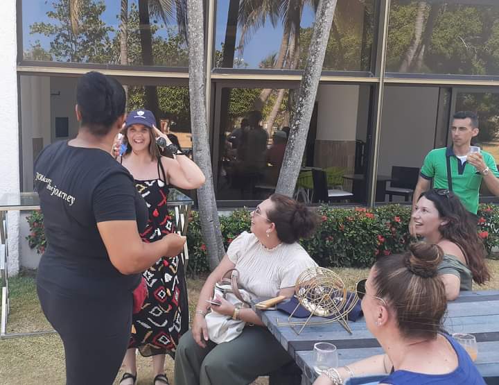 yobany_gil's tweet photo. España en la casa !!!  🇪🇦 🇨🇺
Recibimos un grupo FAM con agentes de viaje de #Avoris que conocieron sobre los servicios y los principales eventos que se realizan en el hotel #MeliaLasAmericas 
 #CubaUnica
#Cubanacan
#Varadero https://t.co/WoDgaEp4st