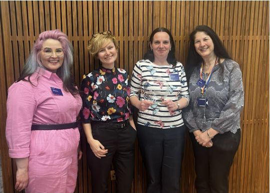 QMUL Library tweet media