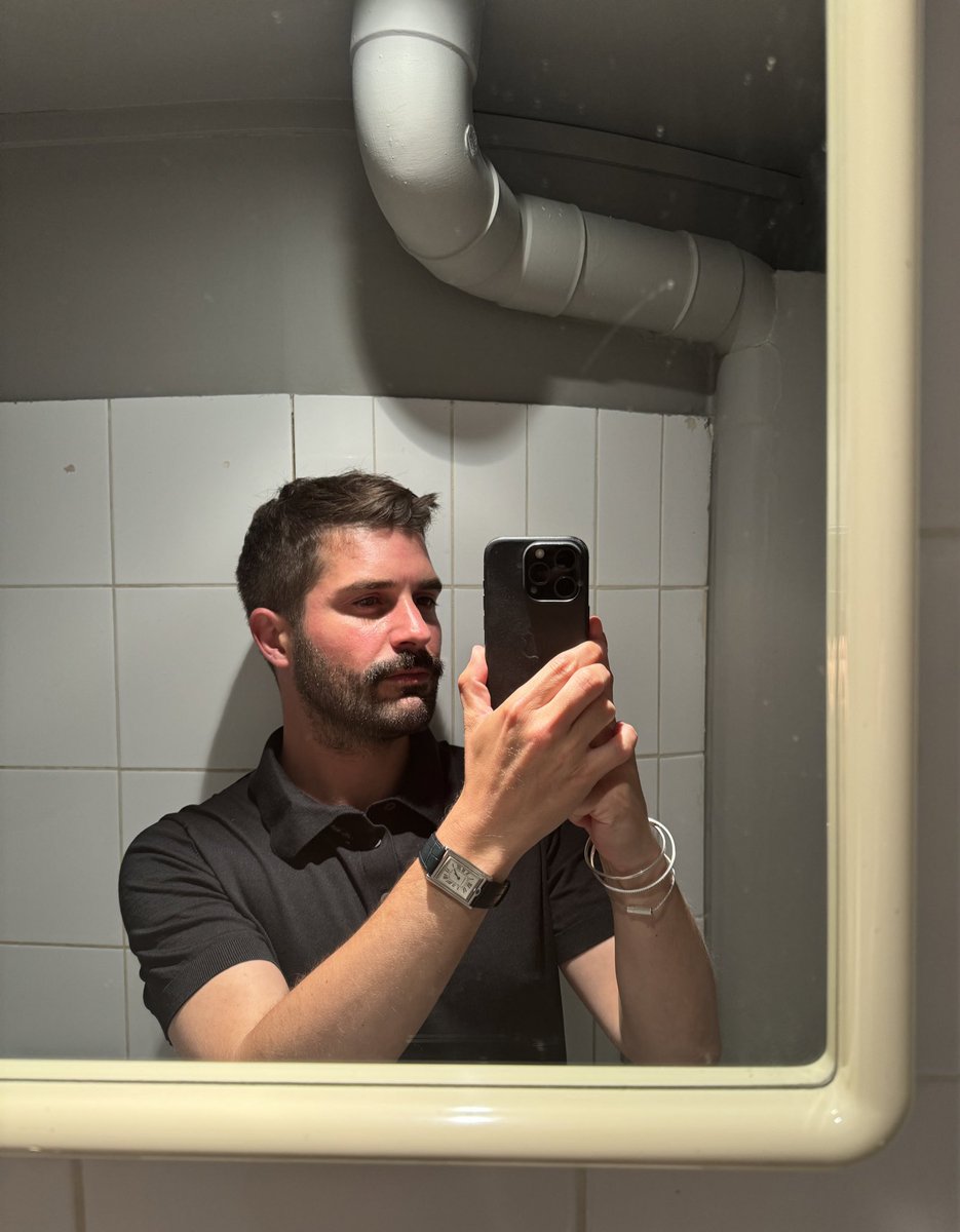 👋🏼