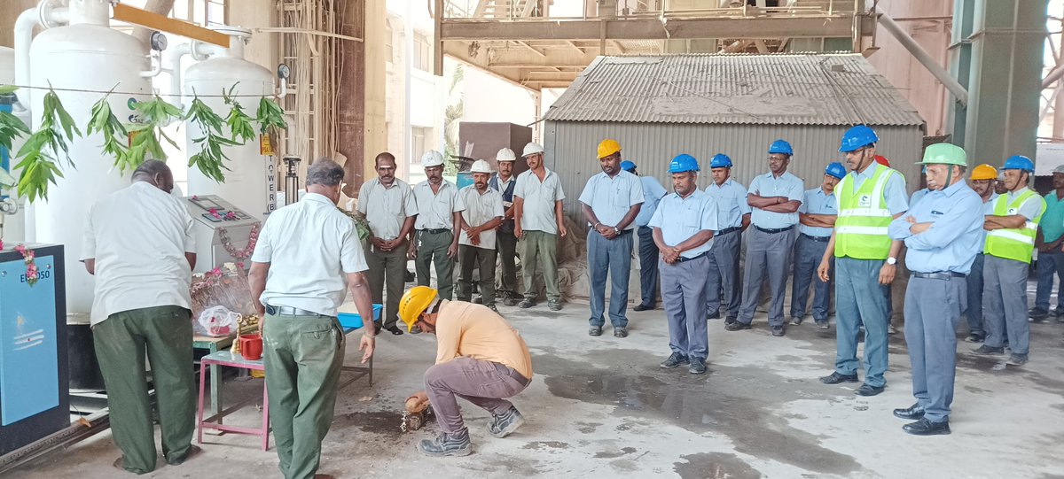 GaztronIndia's tweet image. We&apos;re thrilled to announce that Gaztron Engineering Pvt. Ltd., India&apos;s largest manufacturer of PSA nitrogen gas generators, recently supplied a cutting-edge generator to one of India&apos;s leading cement industries. 
#GaztronEngineering #NitrogenGenerators #IndustrialSafety