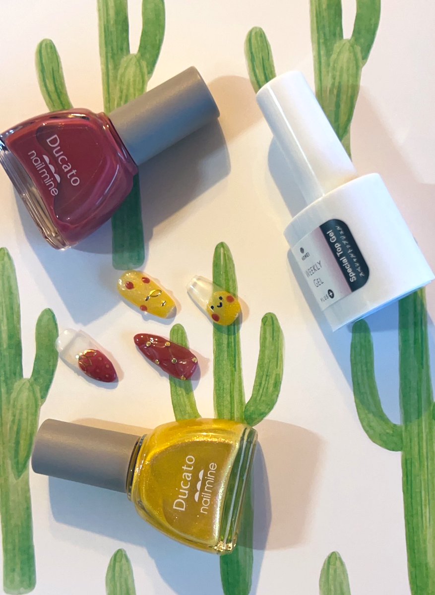 chibi_nail's tweet photo. ＿　．໒꒱

nail art 💅 お店で買えるものたち

#ネイルチップ #Ducato #デュカート #デュカートネイルマイン #HOMEI #ホーメイ #スペシャルトップジェル  #セルフネイル
 #苺ネイル  #キルトネイル https://t.co/zeOpCLEJKS