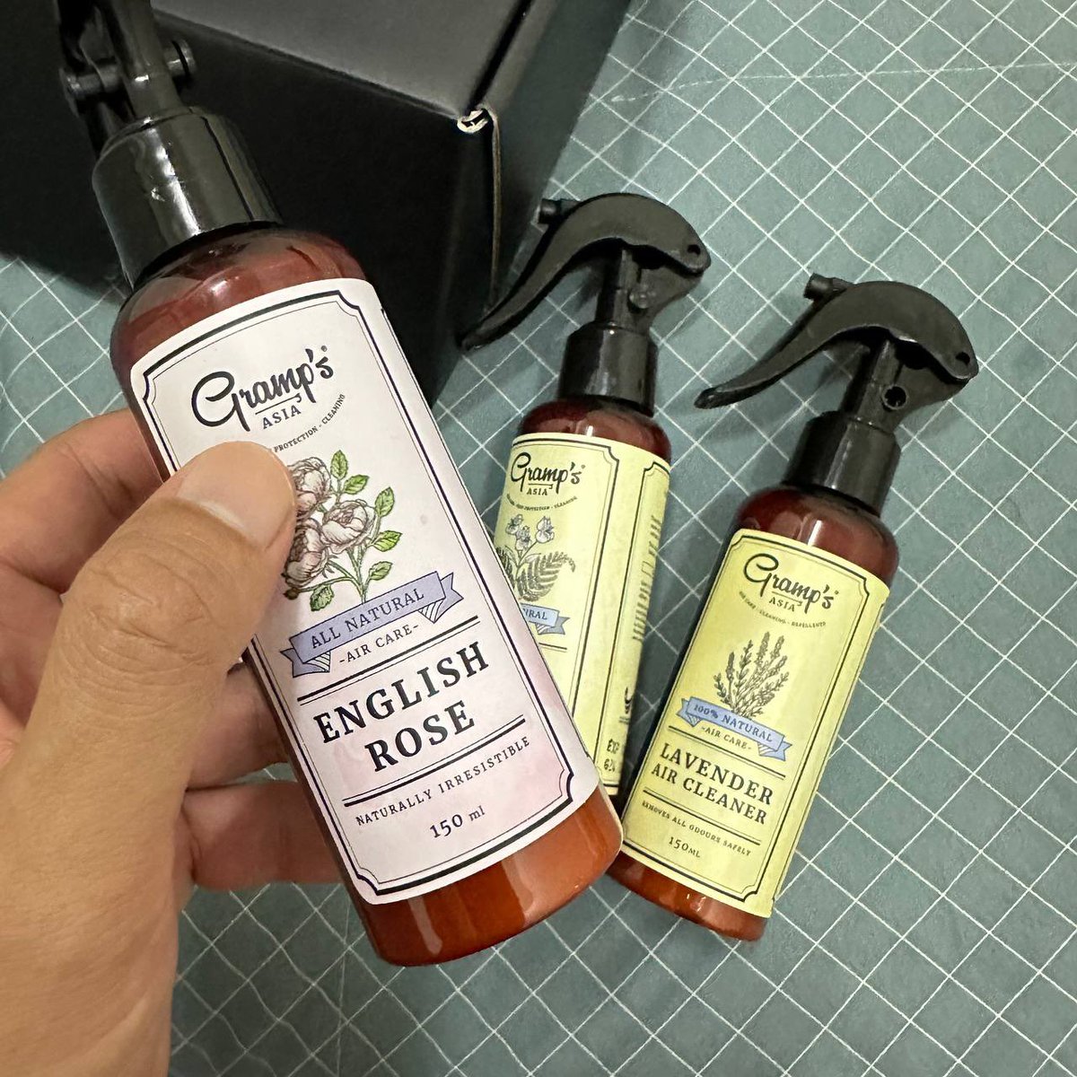 iwanqais's tweet photo. Esok murah. Ada promo 6.6. Nak wangikan kereta, bilik or toilet rumah korang tu wajib ah ada ni. Spray 2-3 pump settled 🙌 https://t.co/J4dq7D5XtA