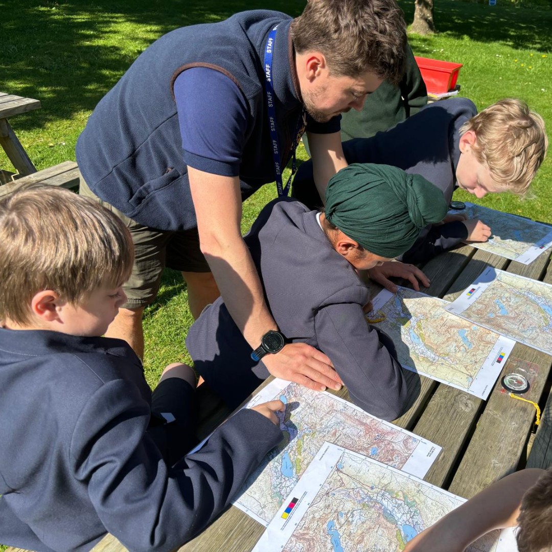 KESPreparatory's tweet photo. Our Year 6 children have been enjoying outdoor lessons this term. 🏞️ They have mastered the art of map reading and compass navigation, exploring nature while building essential skills. 🌍🧭
#OutdoorLearning #TeachingOutside #ActiveLearning #BecomingKESPrep https://t.co/qNJ2Gjq0OT