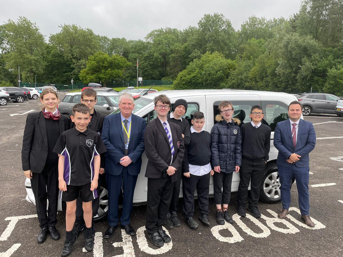 AsdBaseCHS's tweet photo. ASD Base students were super excited to see their car arrive yesterday😁 Thank you to Governor Mark Poulton who supported us with Cwmbran Trust. Special mention to Deacon Walker who successfully presented to the board of trustees to secure the funding.
#notinmissout @CwmbranHigh https://t.co/WBlB9jPkBL