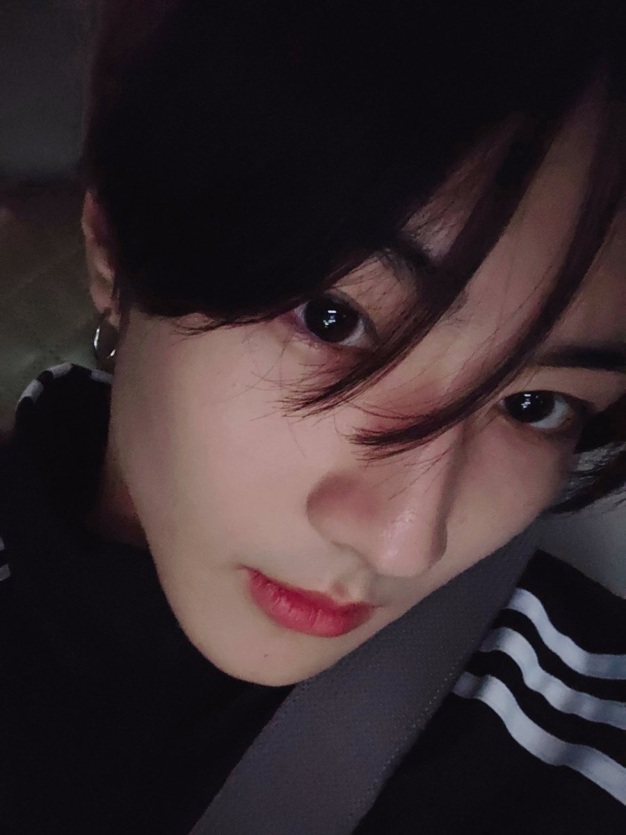 enhypenweverse's tweet photo. [ #정원’s Post ] 240605

#JUNGWON: 🫶

@ENHYPEN_members @ENHYPEN #ENHYPEN #엔하이픈 https://t.co/akt7o5VjRh