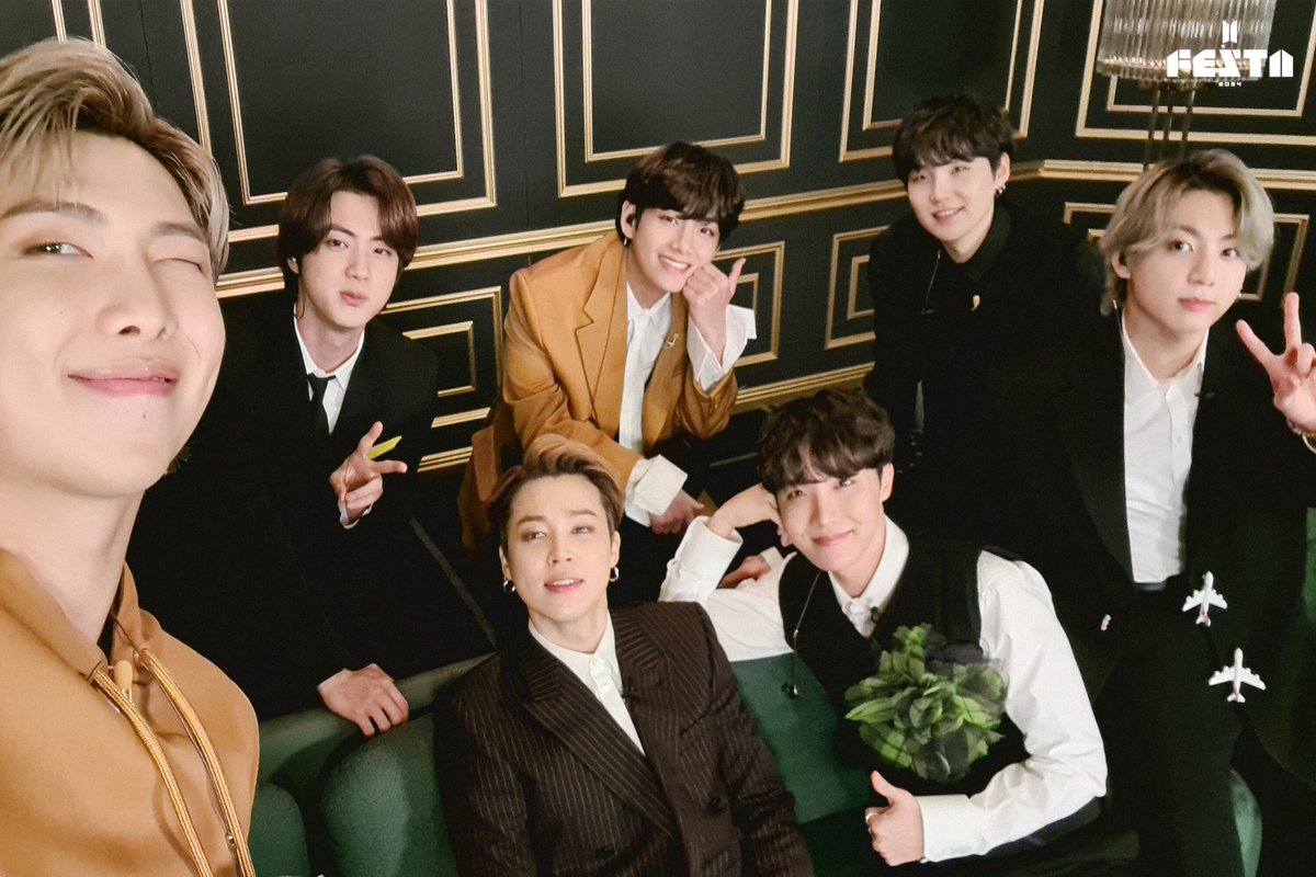 “Non c'è stato nessun gruppo che abbia ottenuto risultati evidenti paragonabili ai #BTS nonostante la domanda globale per il K-pop. Alla fine, ciò mostra la posizione attuale del K-pop, che non ha nuovi talenti alla guida e deve fare affidamento alla gloria dei predecessori” -